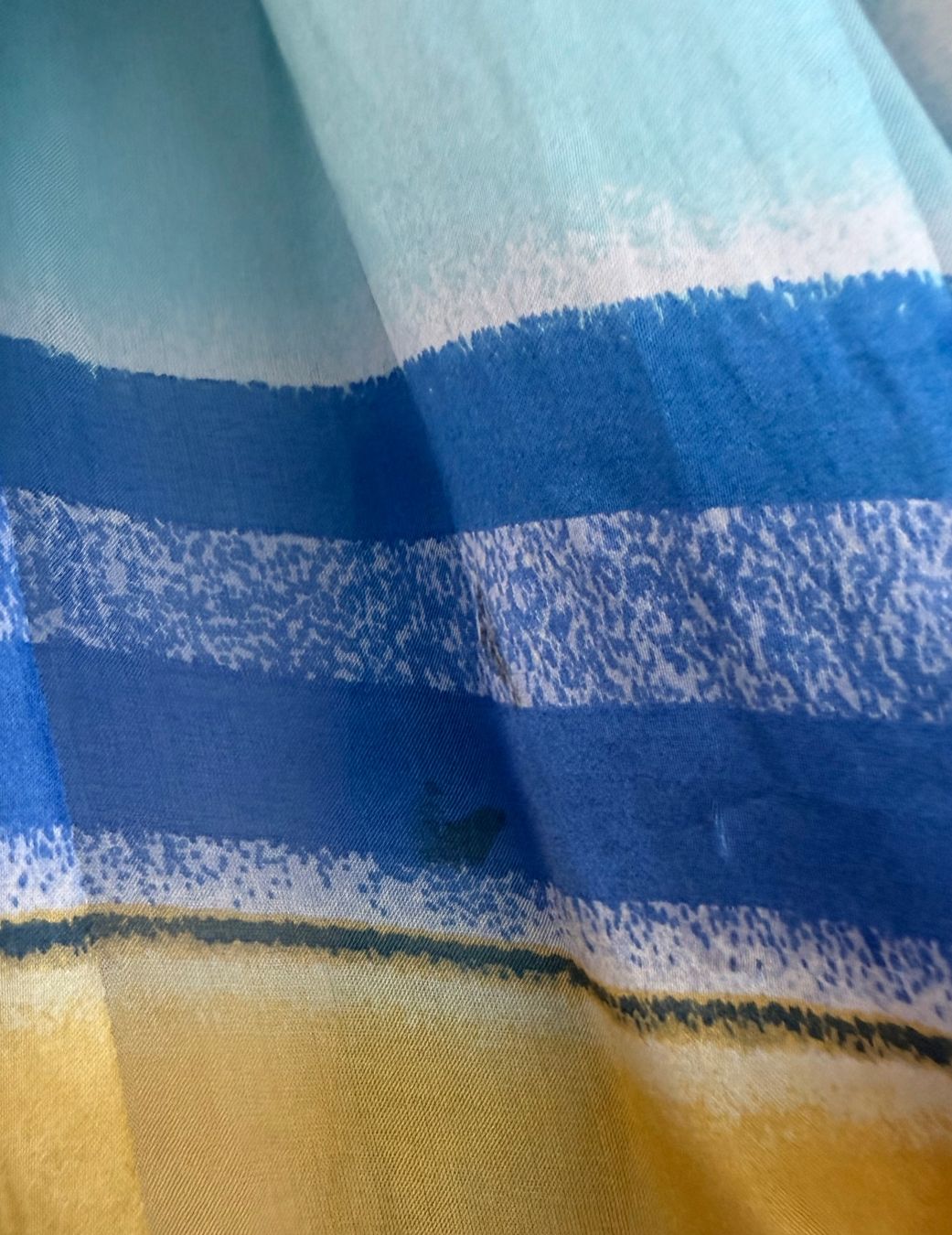 Foulard & Sciarpe: Seide Schal – Usato da Unterägeri venduto da Jutka_04 3