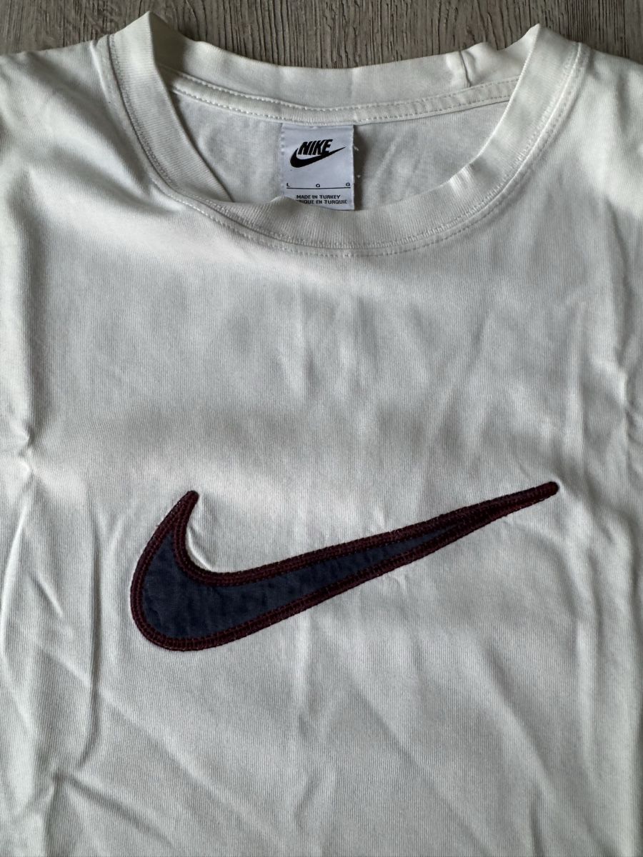Nike T-shirt: Nike T-shirt – Usato da Villmergen venduto da van_xv9t