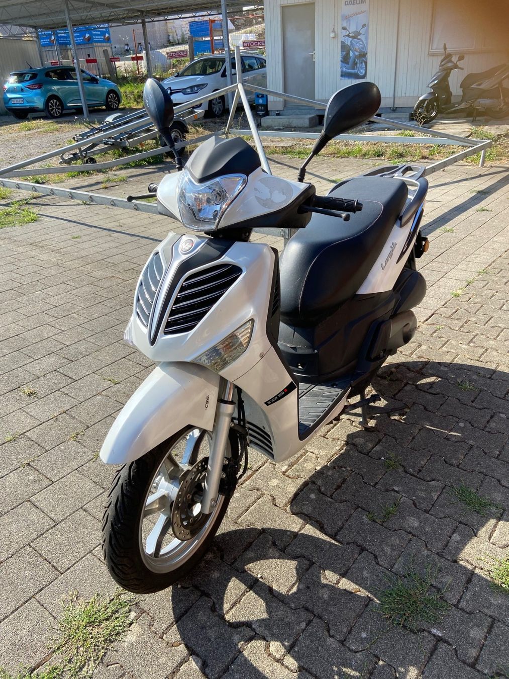 Scooter: Vengo Logik 125i Topzustand, noch ab MFK – Usato da Rümikon AG venduto da Rollershop 3