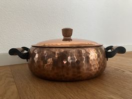 Kupferpfanne mit Deckel