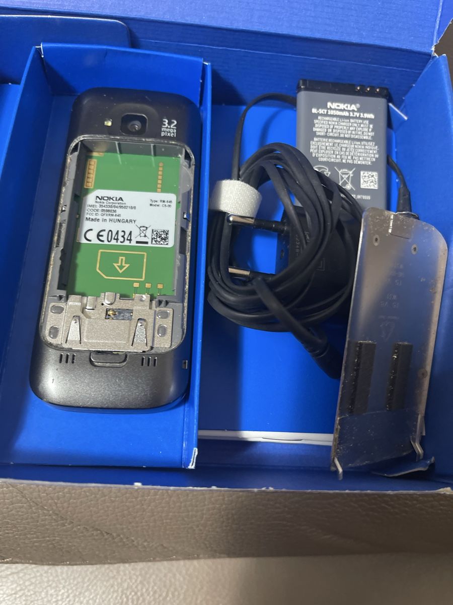 Nokia Telefoni cellulari / Smartphones: Nokia C5-00 (OVP) – Usato da Regensdorf venduto da mex5145 6