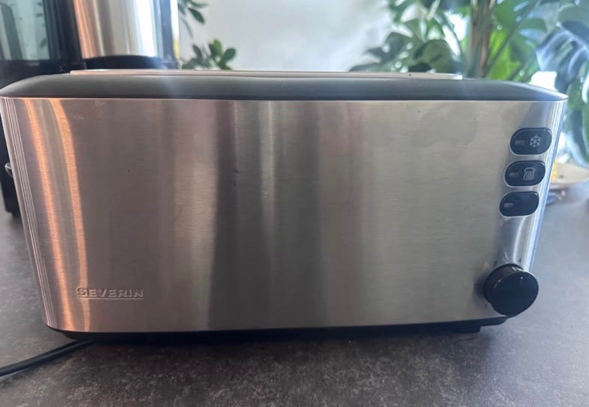 Elettrodomestici da cucina: 🏡 Kitchen Set | Coffee Machine, Toaster & Sandwich Maker – Usato da Nyon venduto da kar_c6x9 3