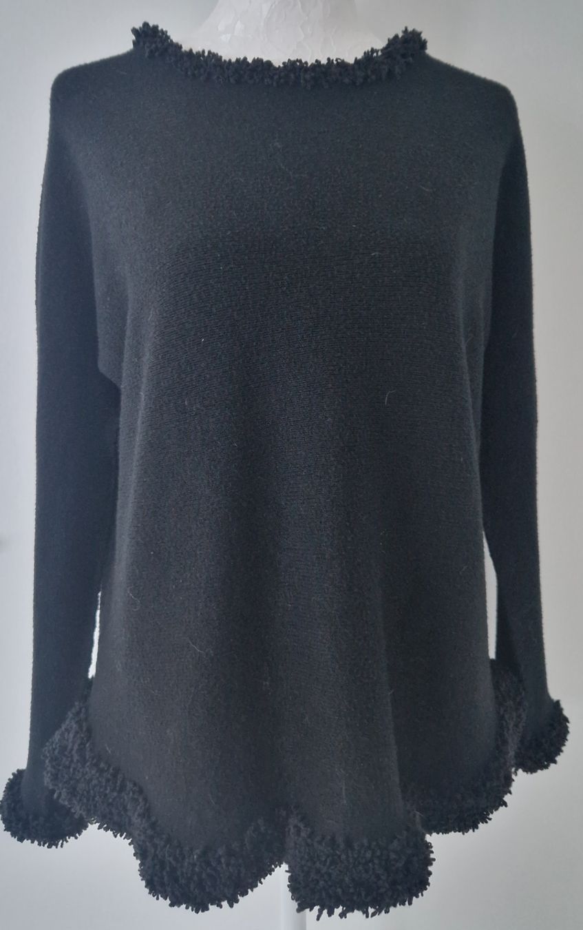 Pulls & Sweat-shirts: PULLOVER NOIR – Neuf avec emballage d'origine à Camorino par JPHANDMADE1 3