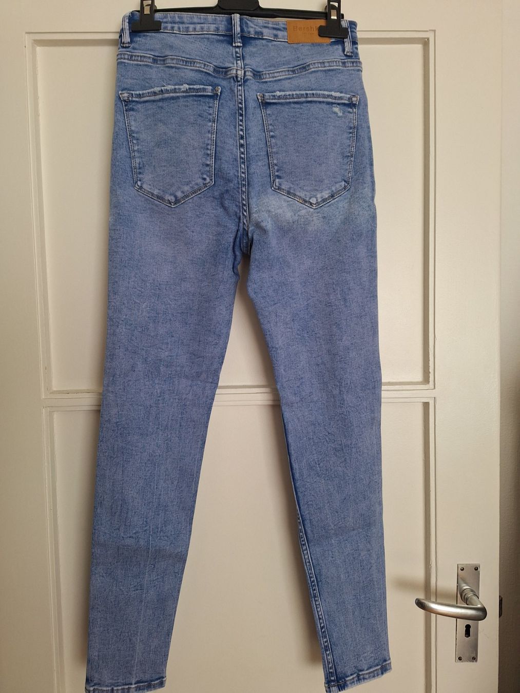 Bershka Jeans: Jeans Bershka taille 38 – Nuovo (secondo la descrizione) da Lausanne venduto da anta-123 2