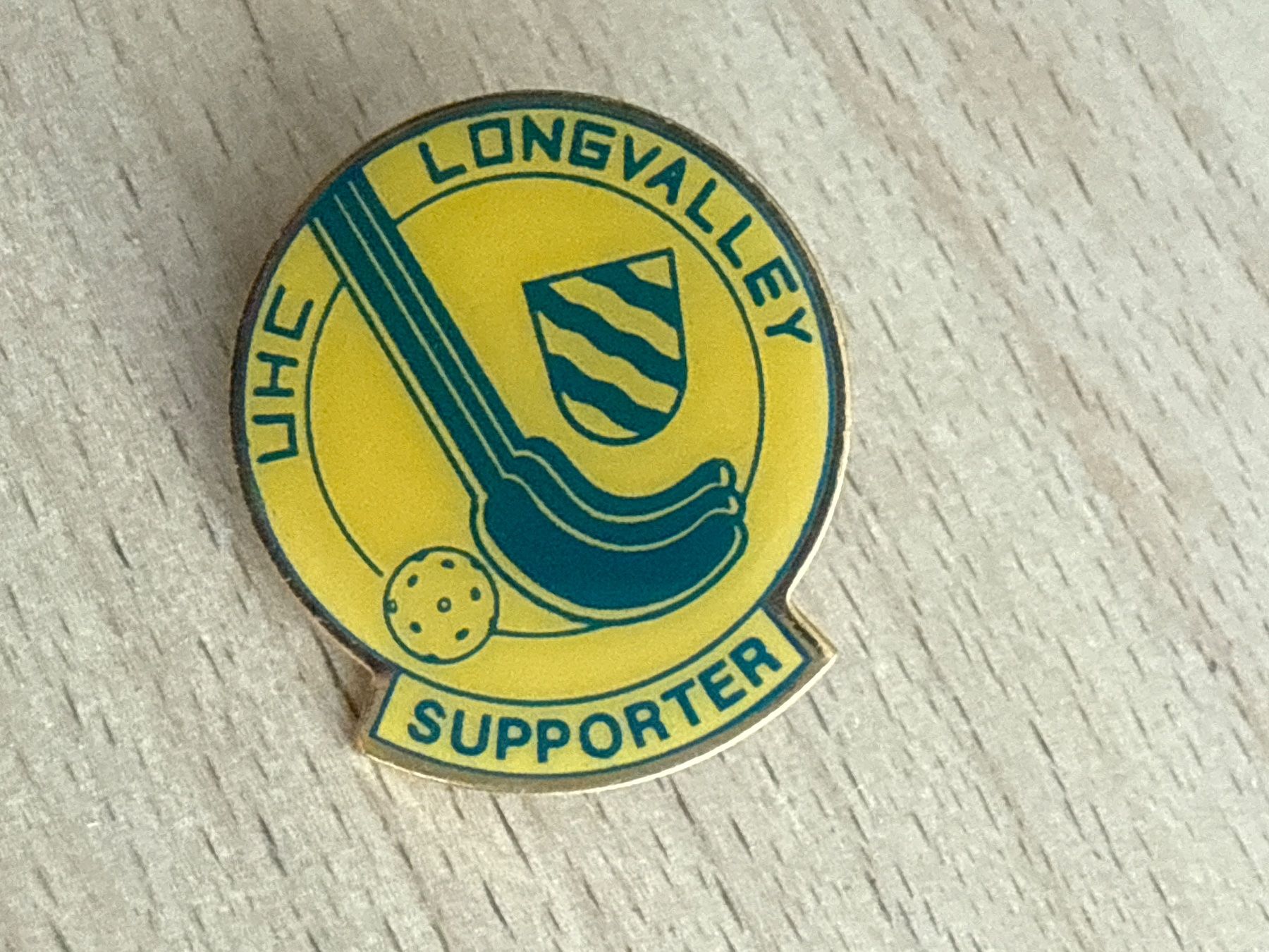 Plaketten & Abzeichen: Pin UHC Longvalley Supporter – Gebraucht aus Glattbrugg von Schweigmatt