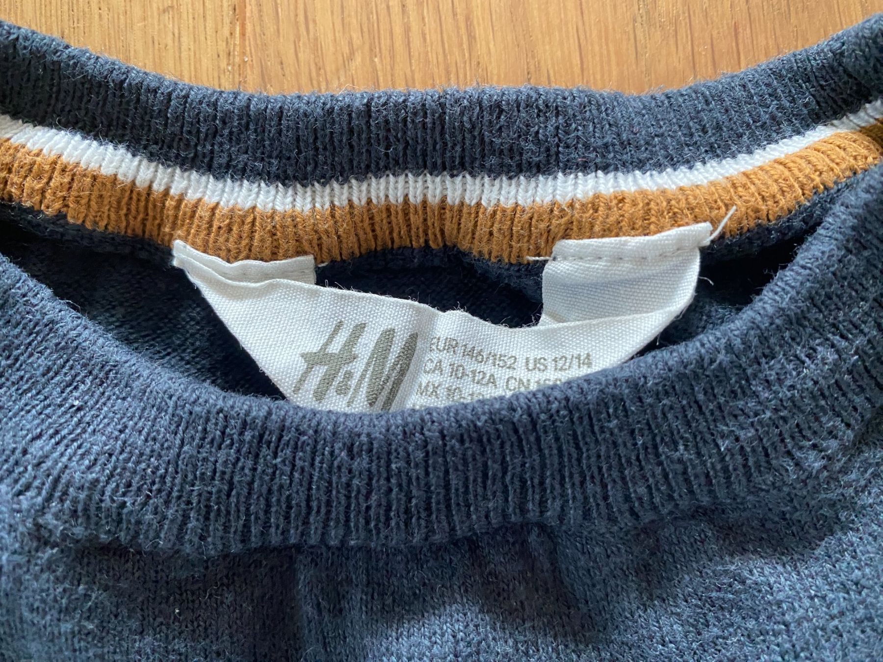 H&M Pullover & Sweatshirts: Pullover, H&M, Jungen,  Gr. 14&/152 – Gebraucht aus Oberkirch LU von HubRen 1