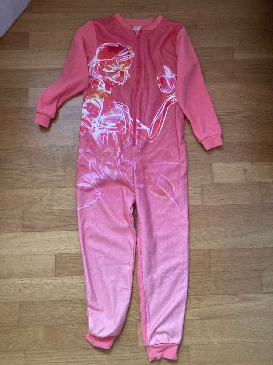 Lotti & Set di vestiti: Mädchen Kleidung 134-146 – Usato da Uster venduto da G_Vas 1