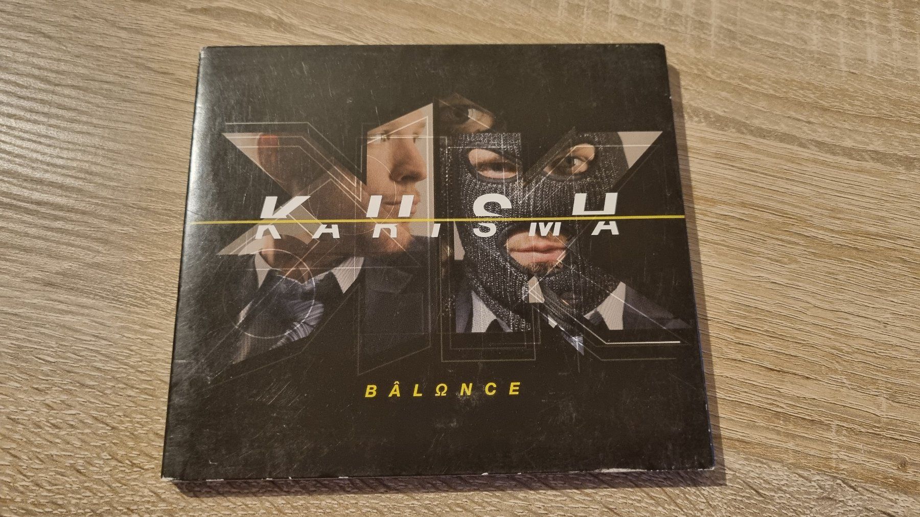 CDs: Kush Karisma - BalΩnce – Gebraucht aus Hagenbuch ZH von lecterr55