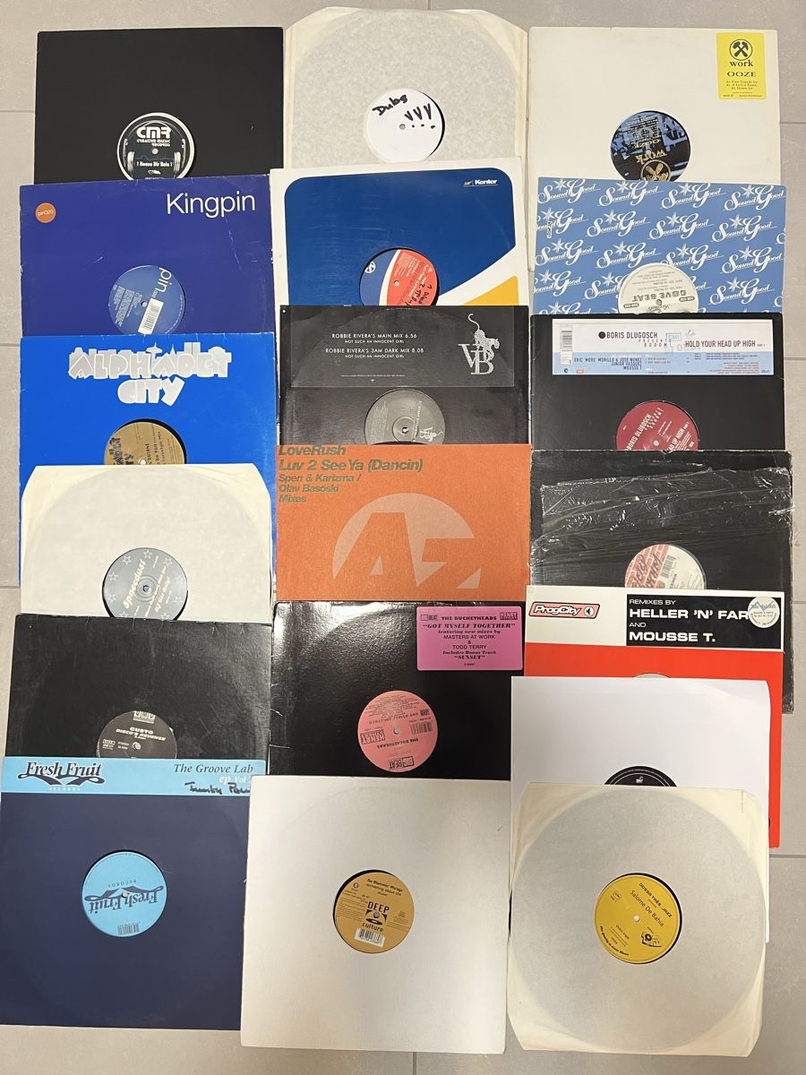 Dischi in vinile: House Music Hits – Usato da Solothurn venduto da Funkytunky 1