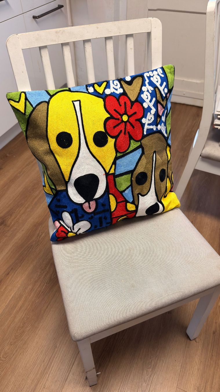 Kissen: Buntes Hunde-Kissen, Pop Art Stil, Top Zustand! Mit Füllung – Neu und originalverpackt aus Roggwil /BE von elegance45 3