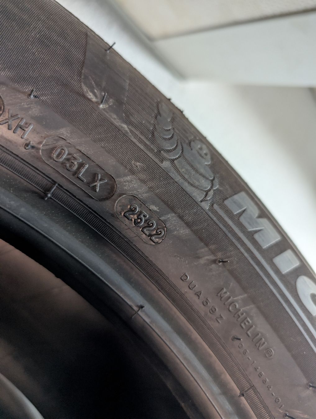 Michelin Pneus & Roues: Winterreifen  – Neuf avec emballage d'origine à Dürrenäsch par Pneu-Idris 3