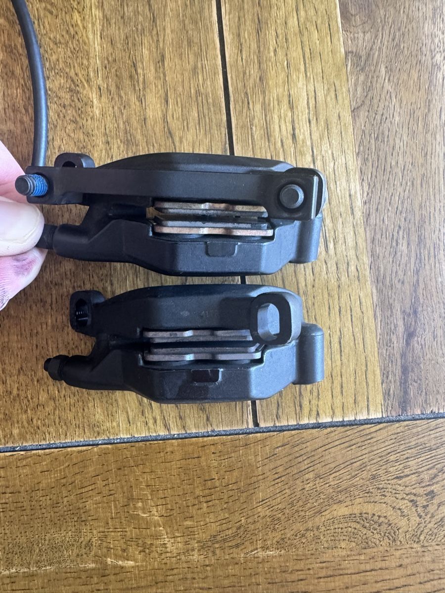 Sram Pezzi di ricambio: Ensemble Freins a disque SRAM DB8 – Usato da Nyon venduto da Bart_Simpson 2
