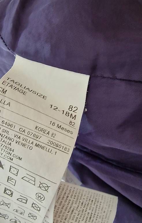 Benetton Giacche & Cappotti: Benetton Daunenjacke Grösse 82/80 – Usato da Seftigen venduto da G00 2