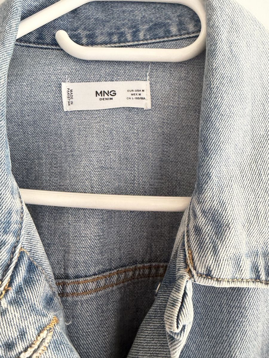 Mango Giacche: Leichte Jeansjacke MNG Denim – Usato da Sennhof venduto da tom_zhf6 1