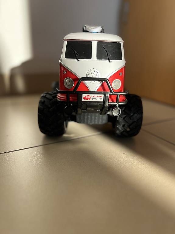 Giocattoli: Bus VW télécommandé – Usato da Vouvry venduto da Prune-el