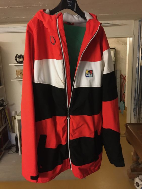 Snowboard Jacke Acheter sur Ricardo