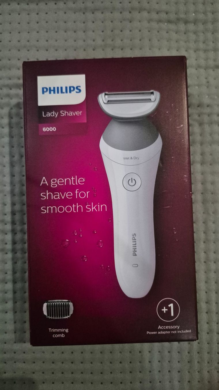 Philips Rasoi & Lamette da barba: Philips Lady Shaver 6000 --perfekte Weihnachtsgeschenk – Nuovo e nell'imballaggio originale da Villars-sur-Glâne venduto da snacks01 1