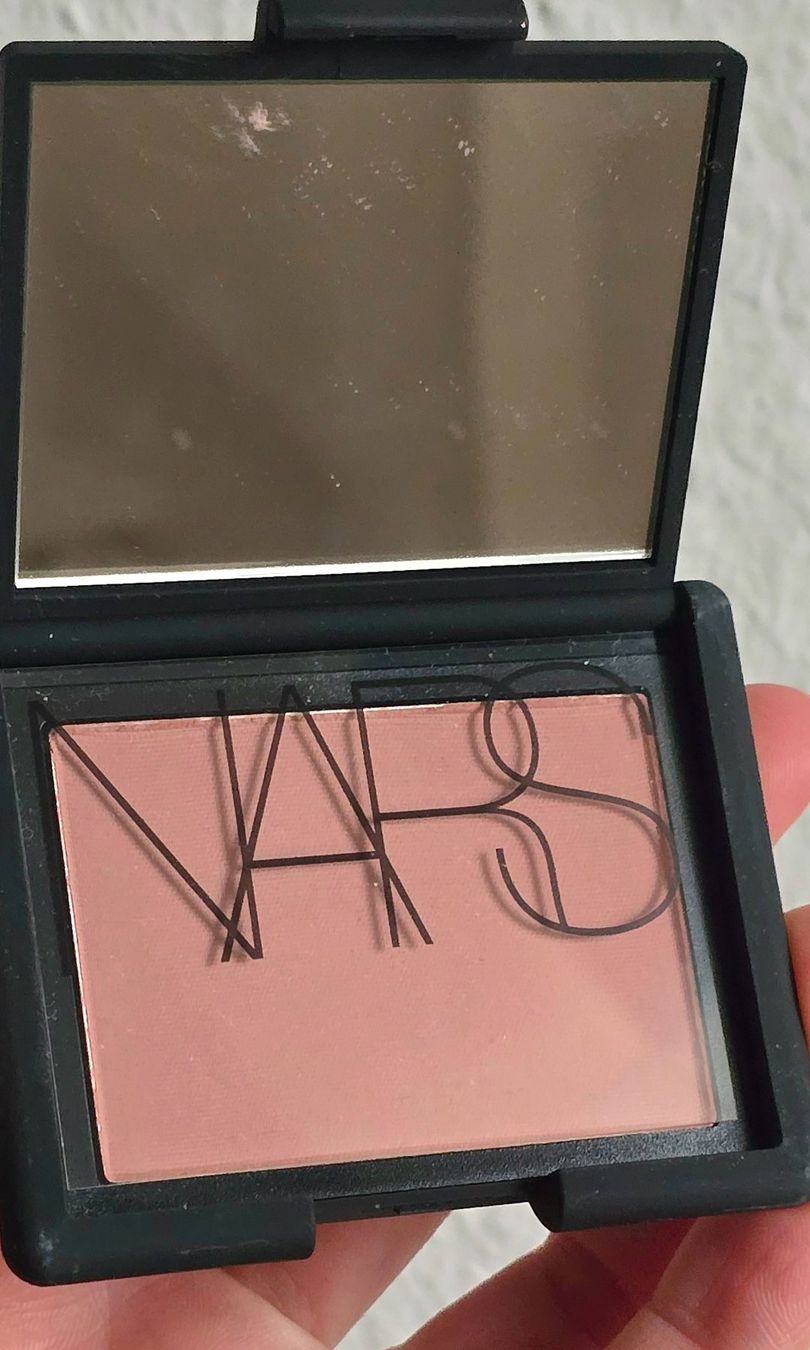 Nars Make-up: Blush NARS NEUF teinte "Behave" rose 4.8 grammes – Nuovo e nell'imballaggio originale da Genève venduto da Saleena 3