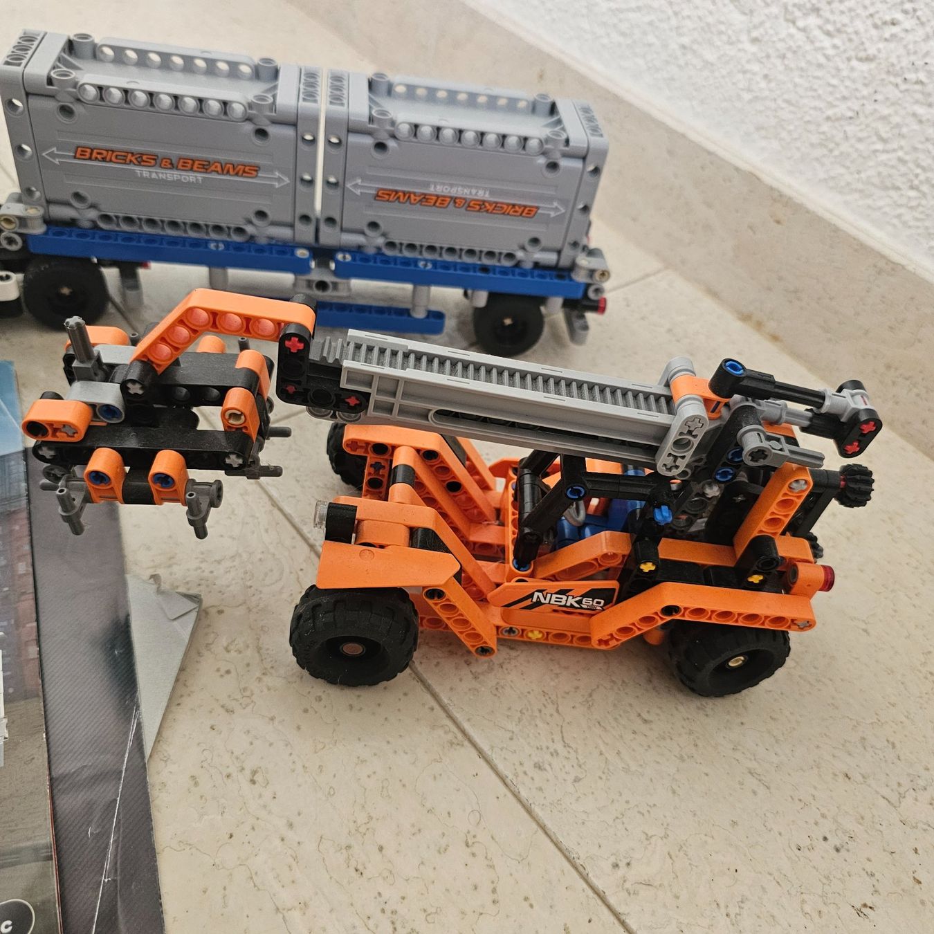 Lego Kit di costruzioni: LEGO Technic 42062 Container-Transport Set – Usato da Dottikon venduto da daniel-g 1