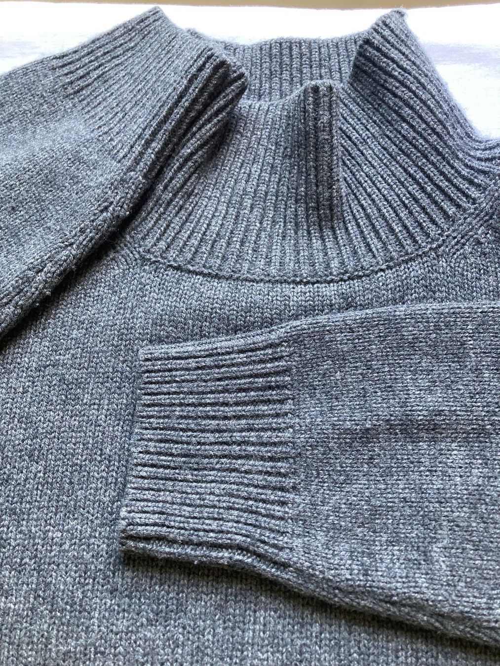 Pulls & Sweat-shirts: Nepal-Cashmer Strickpullover, Grau, Neuwertig! – Neuf (Voir description) à Zürich par cec_g78g 3
