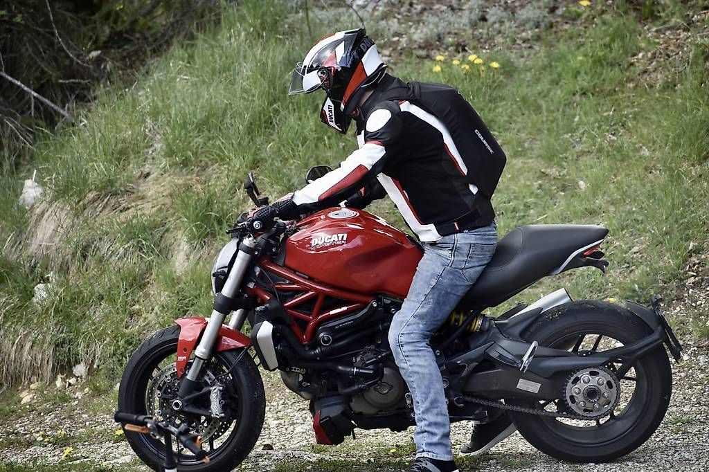 Ducati Strasse: Ducati Monster 1200 ABS – Gebraucht aus geneve von jmreme 2