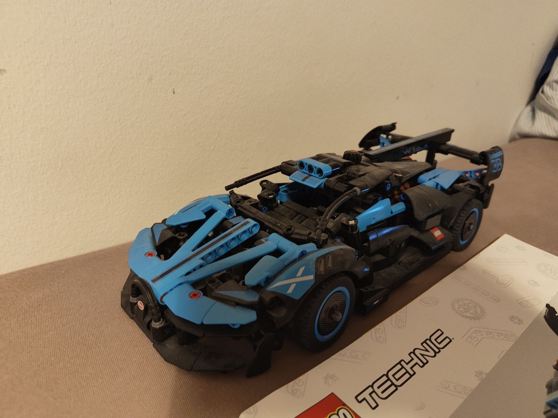 Lego Spielzeuge: LEGO Technic 42162 – Bugatti Bolide – Gebraucht aus Hunzenschwil von cri_bll2 1
