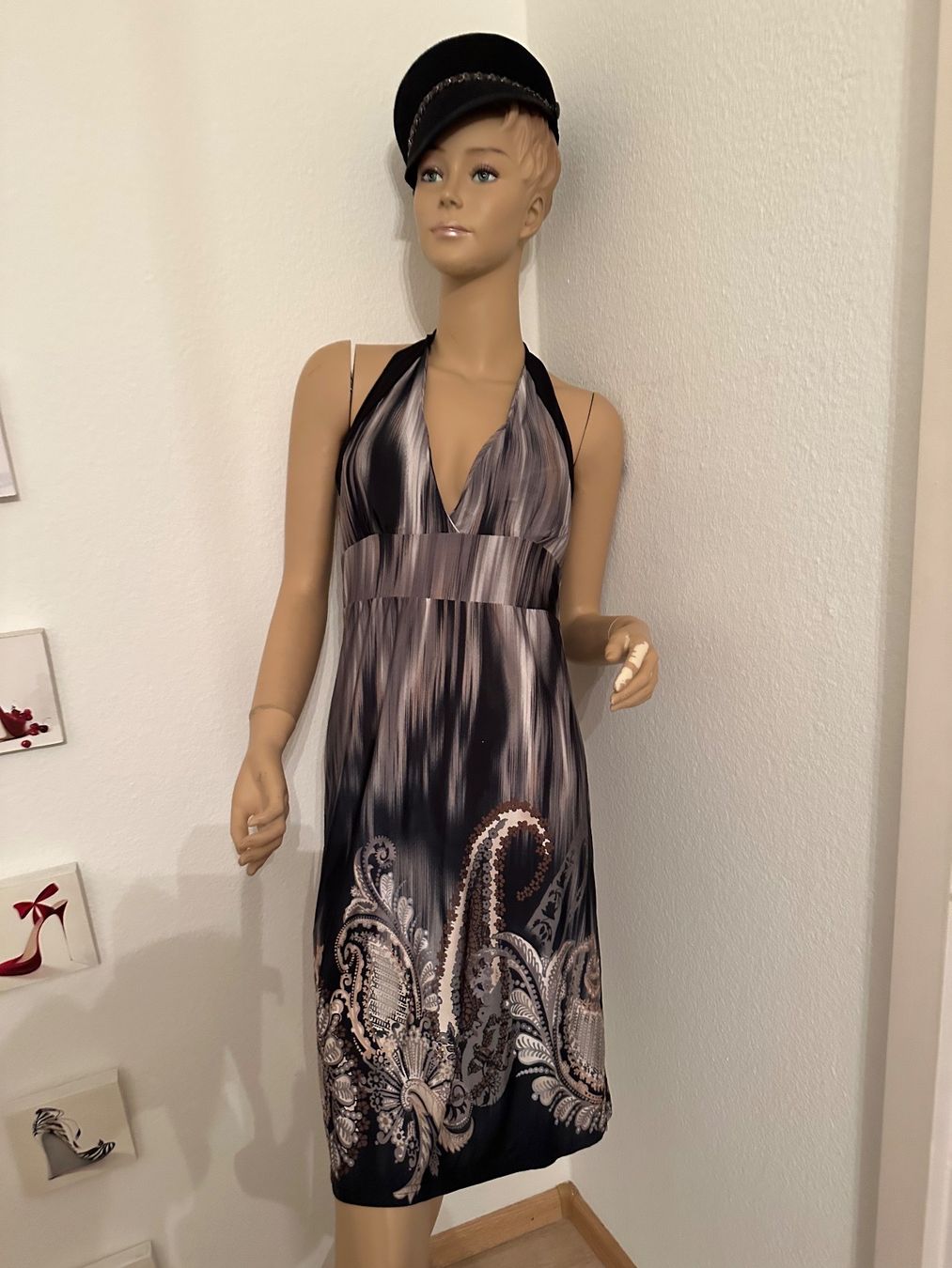 Vestiti: Sommerkleid schulterfrei Gr36 – Usato da Basel venduto da Ivana_4 7