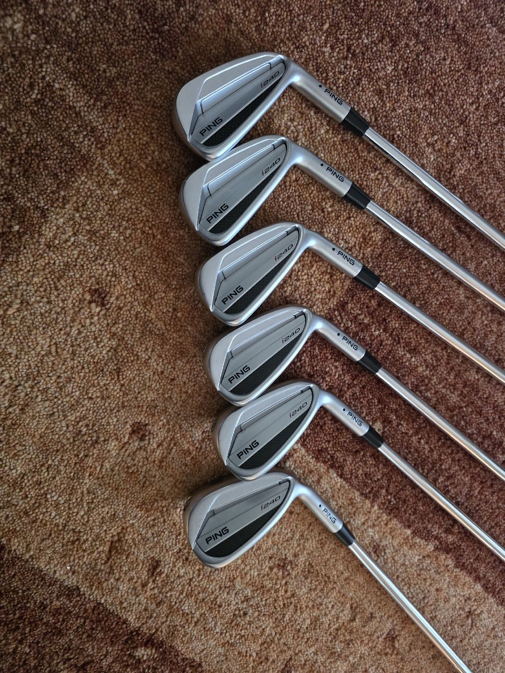 Ping Mazze & Set: ping i240 Golf Eisenset 5 bis P - RH – Usato da Immensee venduto da Bonsai_Golf