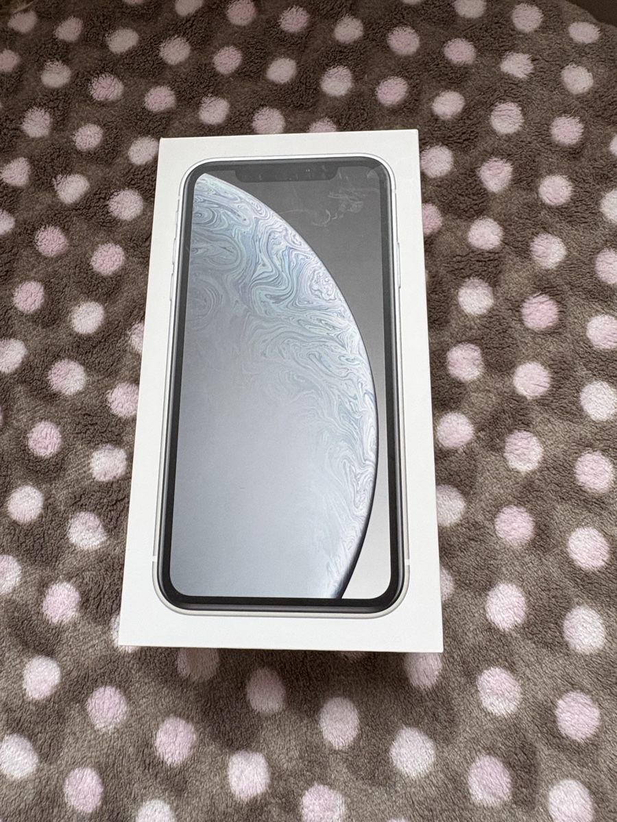 Apple Telefoni cellulari / Smartphones: iPhone XR | weiss | 64 GB – Usato da Brünisried venduto da sve_vft2