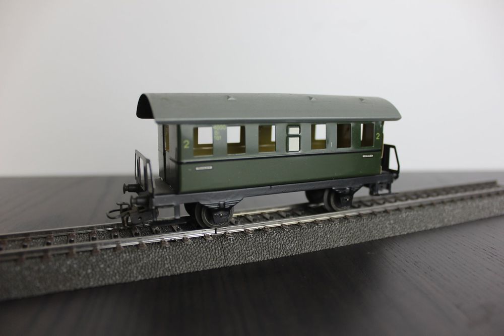Voiture Voyageurs Märklin 4000 H0, 2ème Classe, époque III, Occasion Bon état