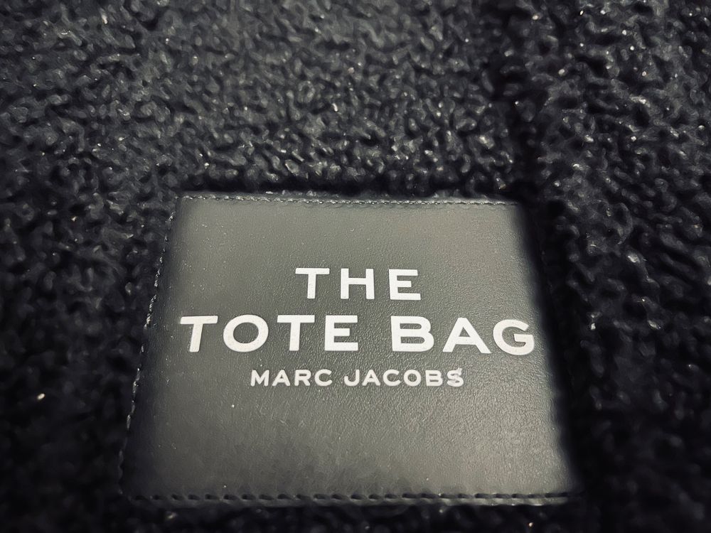 Marc Jacobs "The Tote Bag" MM Teddy Fell RARE 😉 Kaufen auf Ricardo