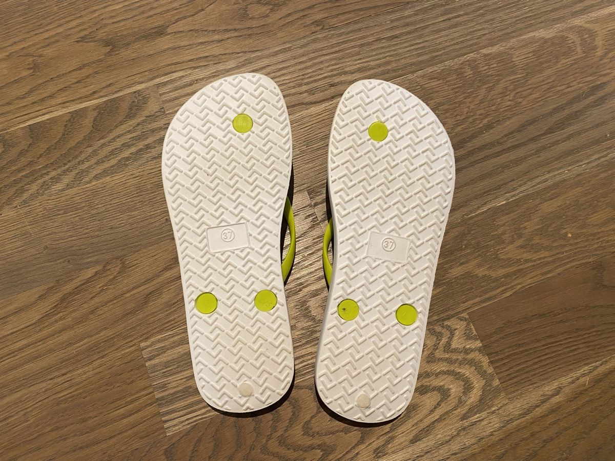 Herrenschuhe: Summer Flip Flops Size 37 Beco - Like New – Neu (gemäss Beschreibung) aus Langenthal von vik_v5ml 1