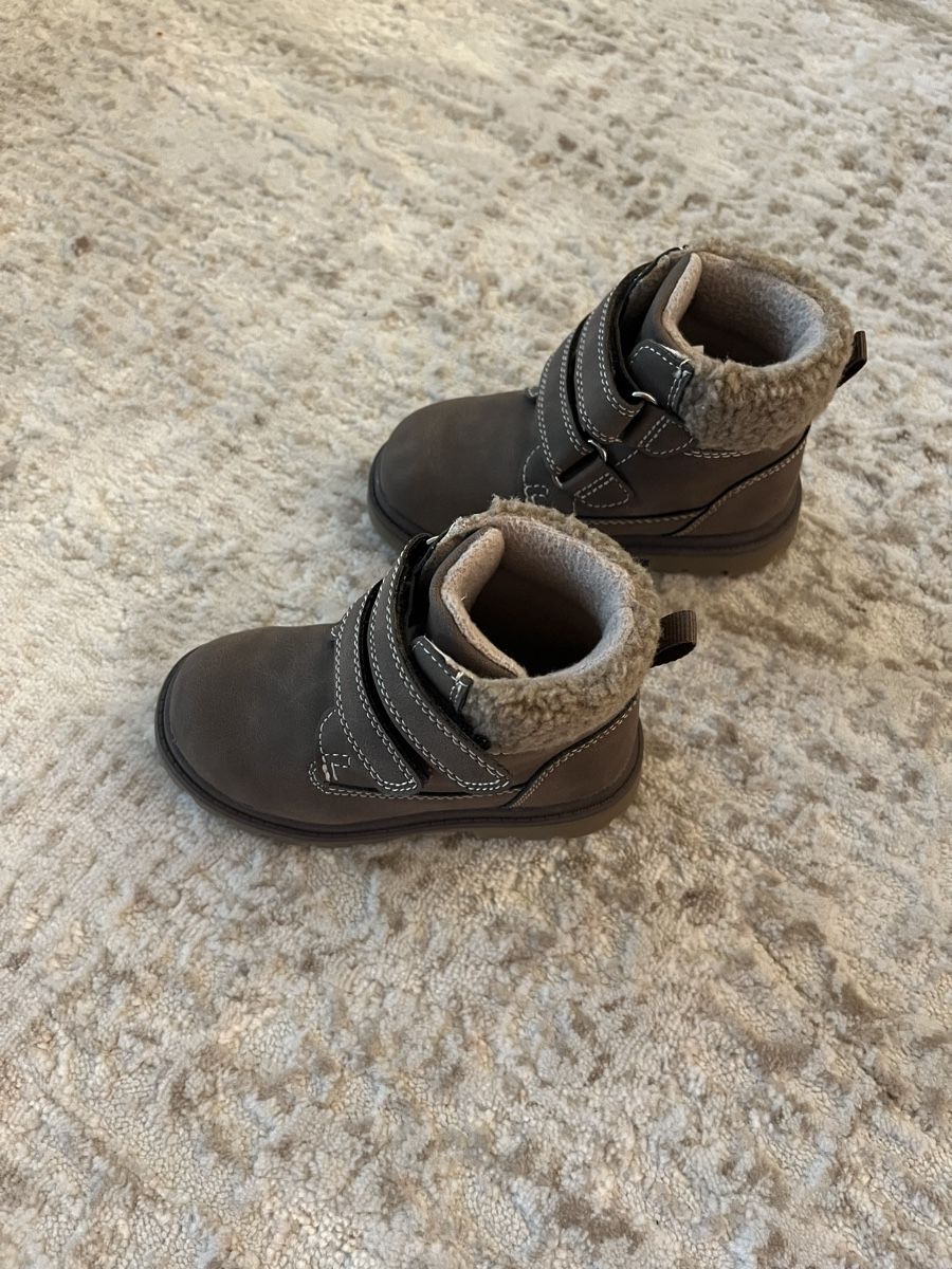 Scarpe per ragazzi: Schuhe Gr. 21 ***NEU NEU NEU*** – Nuovo e nell'imballaggio originale da Wallisellen venduto da Romina83
