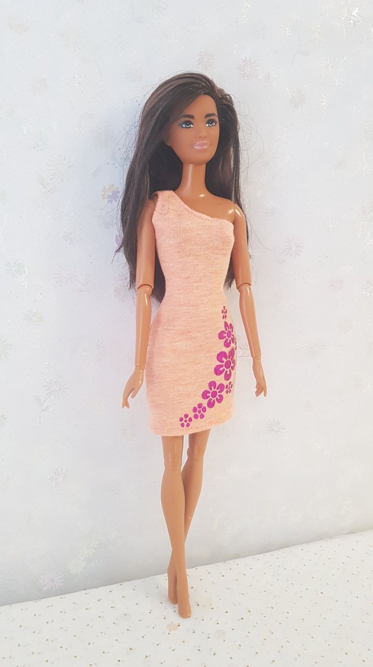 Puppen: Barbie Kleid – Neu (gemäss Beschreibung) aus Lachen SZ von Sakura4hime 2