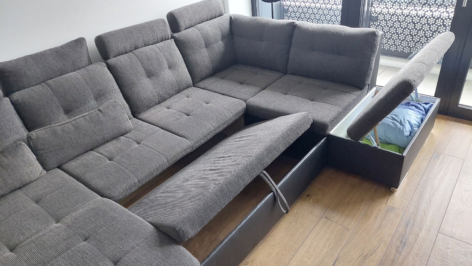 Divani: Sofa (neuwertig) – Nuovo (secondo la descrizione) da Dübendorf venduto da huebi01 2