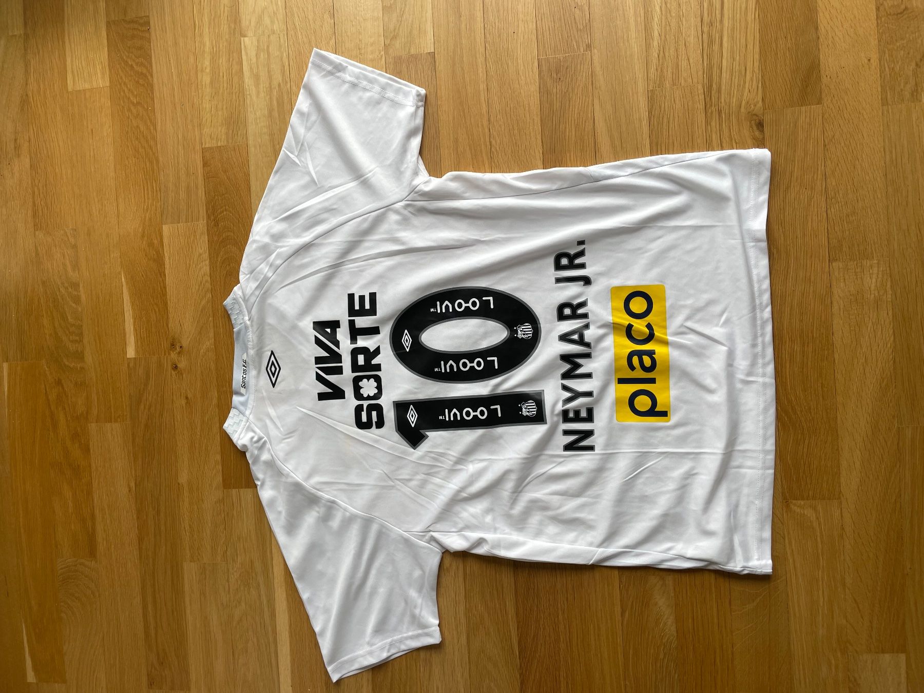 Leibchen & Hosen: Neymar JR Santos Trikot – Neu (gemäss Beschreibung) aus Bern von marina.porobic 1