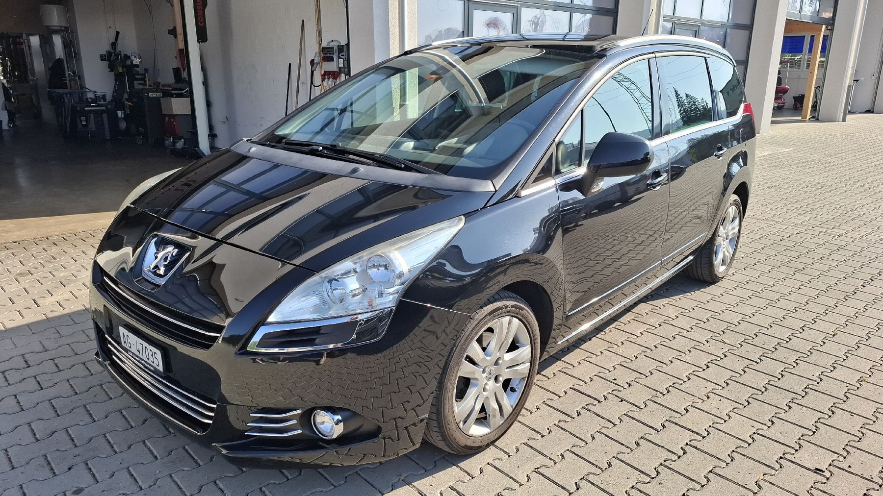 Peugeot Automobili: Peugeot 5008 1.6t – Usato da Döttingen venduto da GCSCupertino