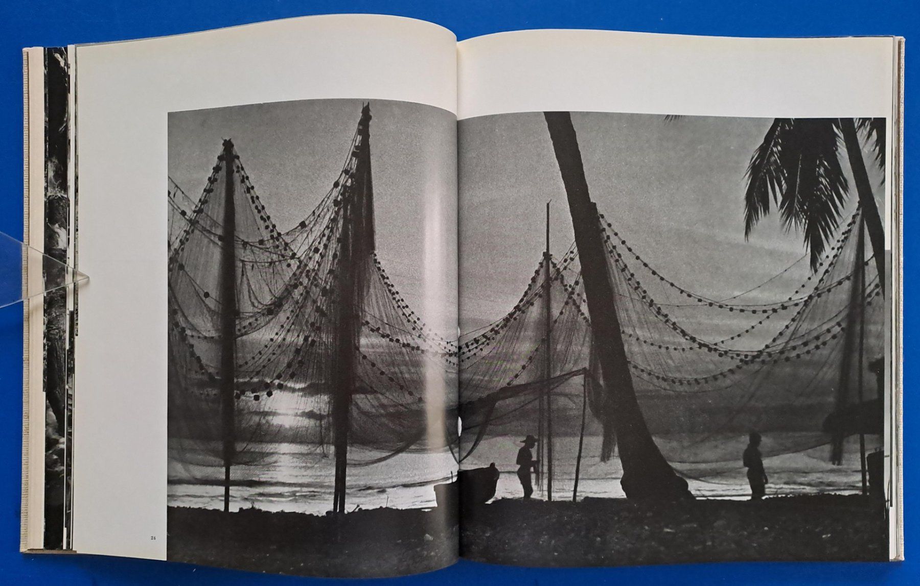 Libri: HERBERT LIST: CARIBIA. EA 1958. Ein photograph. Skizzenbuch. – Usato da Zürich venduto da archiphil 7