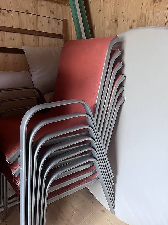Chaises: Gartenstühle – D'occasion à Kestenholz par ninapro