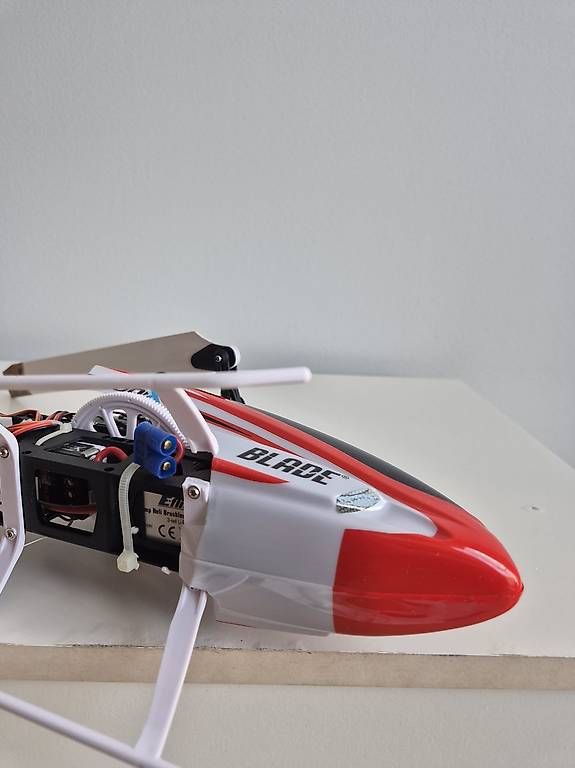 Modellismo RC: Blade 300x helicopter – Usato da Genève venduto da Thefirstseller 1