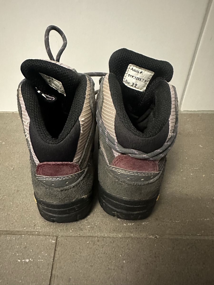 Everest Scarpe per ragazze: Everest Wanderschuhe Grösse 32 – Usato da Busswil venduto da billib 2