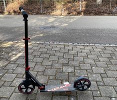 Tretroller / Scooter schwarz