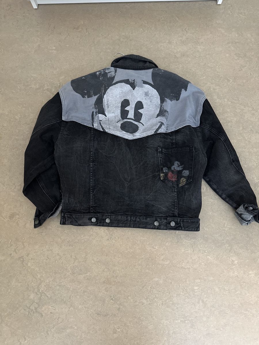 Giacche: Desigual Jeansjacke Mickey Mouse – Usato da Winterthur venduto da Can.sel37 1