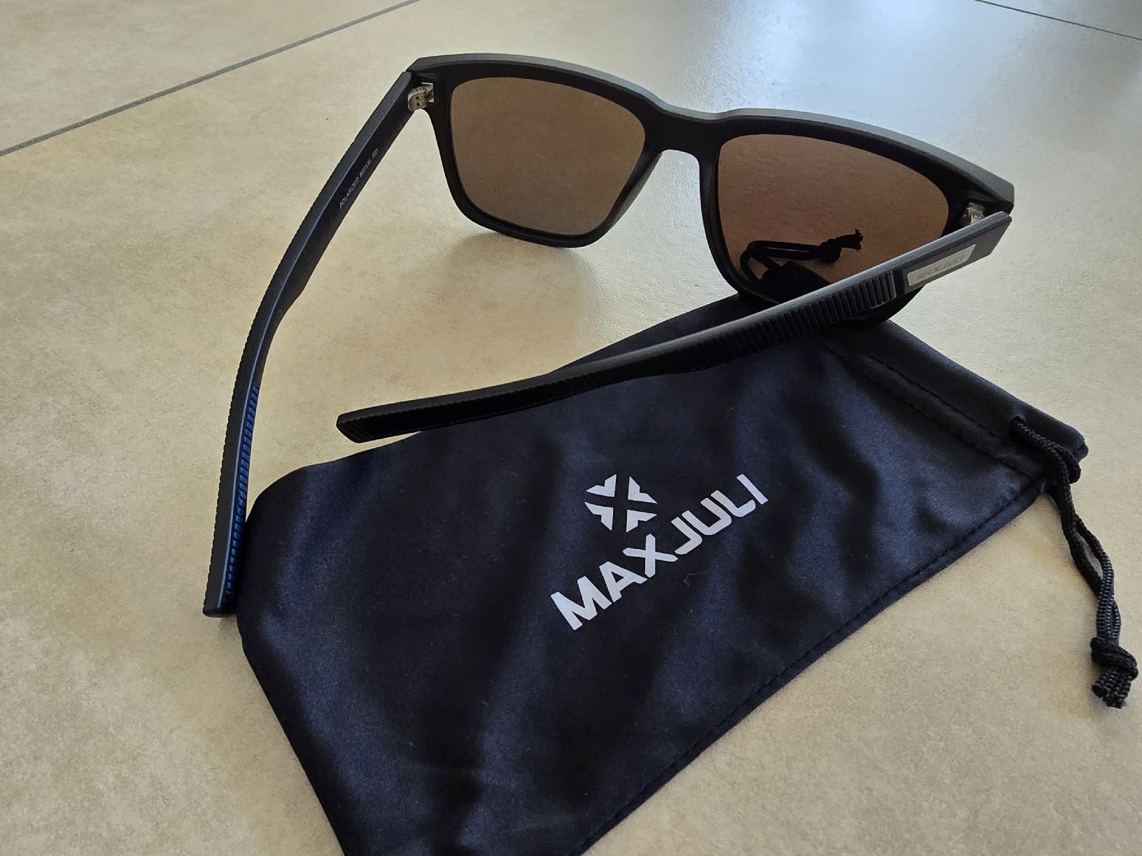 Brillen & Gläser: Herren Sonnenbrille Grösse XL – Gebraucht aus Rickenbach b. Wil von Beautiful.Things 6