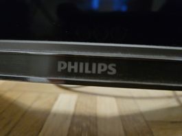 PHILIPS Fernseher 32PFK6509/12 guter Zustand