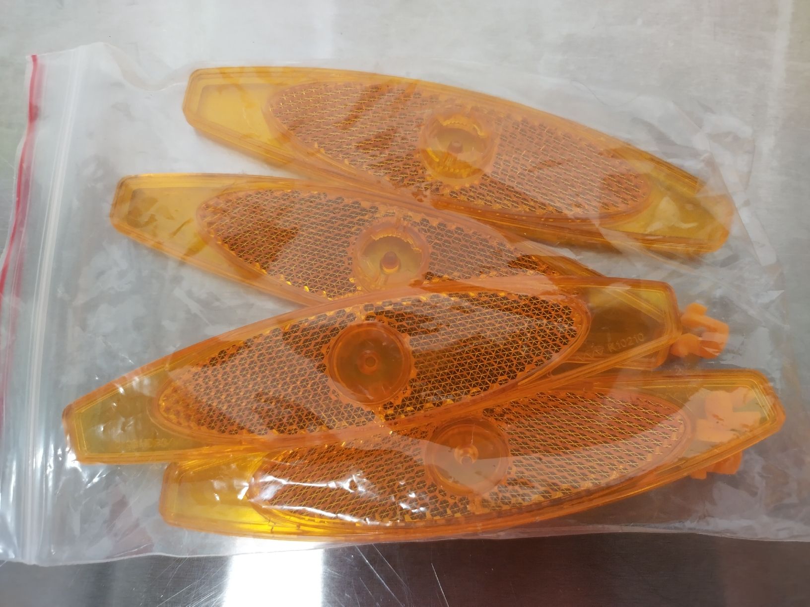 Pezzi di ricambio: Reflektör  – Nuovo e nell'imballaggio originale da Hombrechtikon venduto da findik