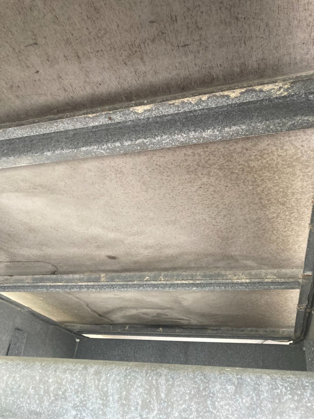 Humbaur Rimorchi: Humbaur HT 2000 Hochlader mit Blachenaufbau – Usato da Oberhasli venduto da hika8156 6