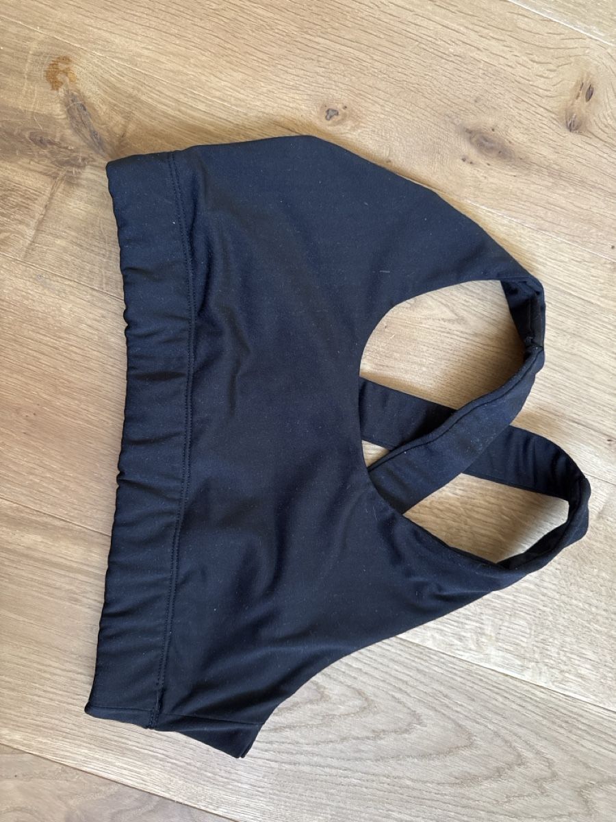 Top: Sport BH Grösse L – Usato da Basel venduto da kla_6ln8 1