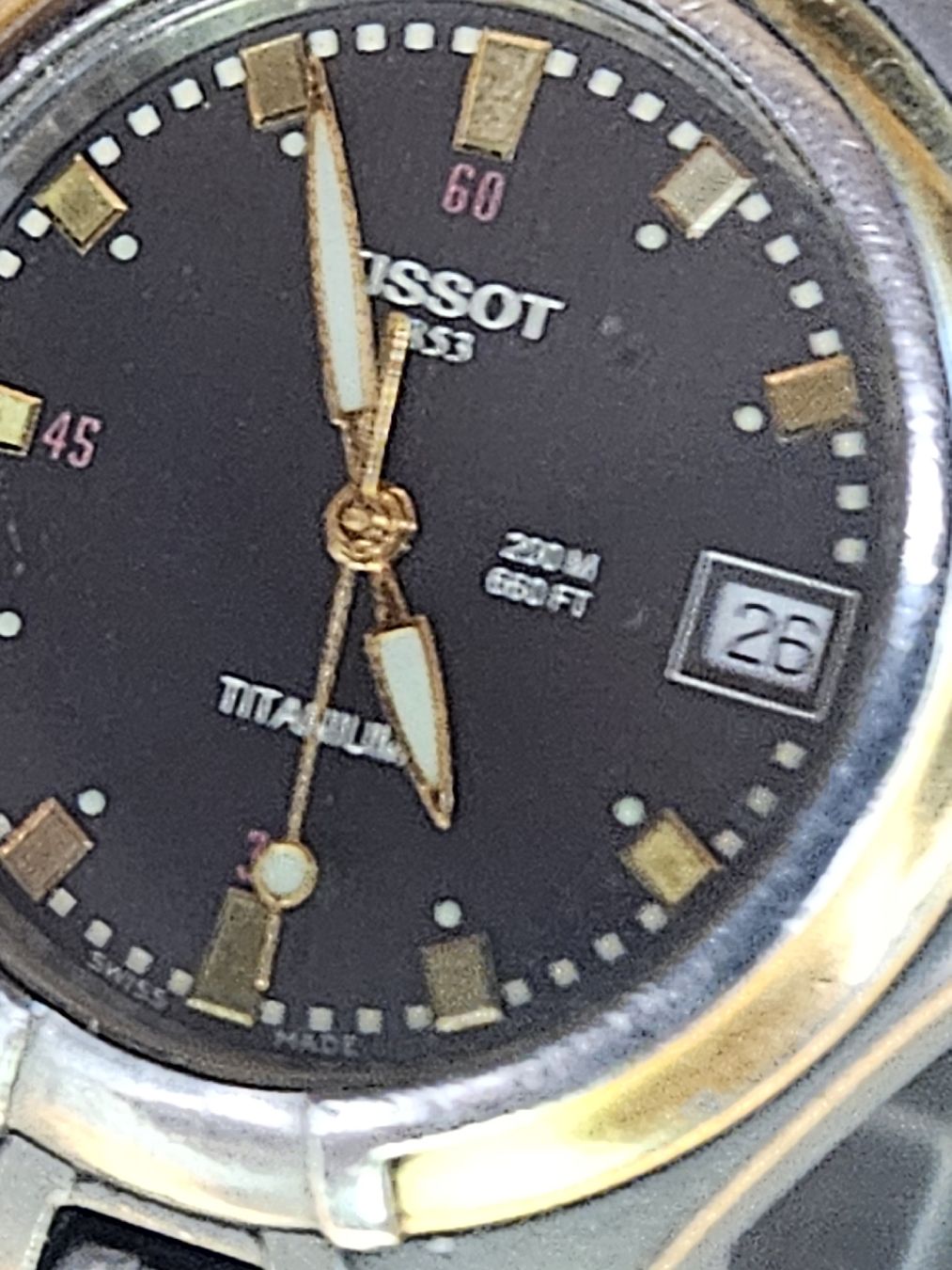 Tissot Uhren: Tissot Titanium Herrenuhr 36mm – Gebraucht aus Flamatt von pie_f9zm 3