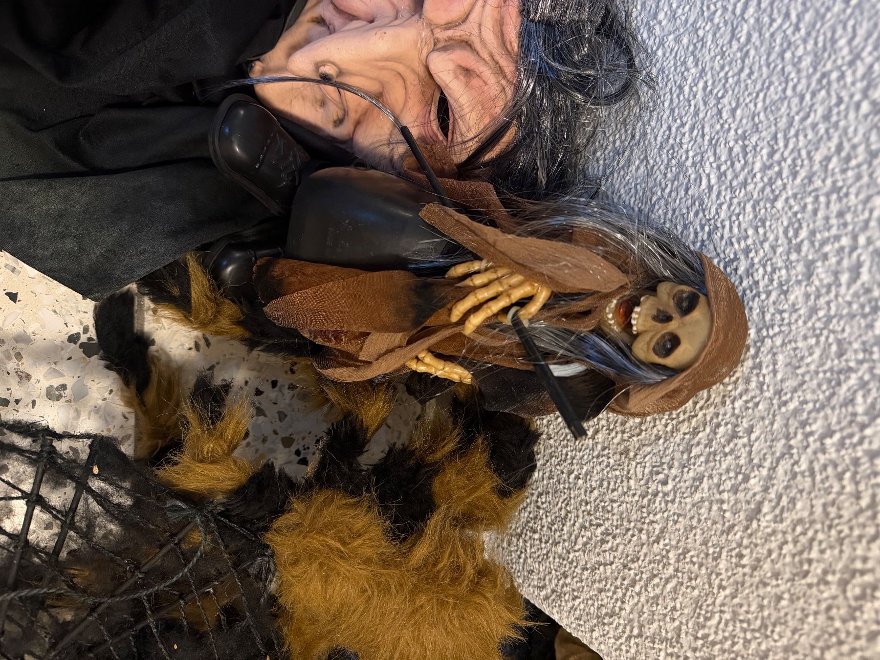 Alle Dekorationen: Halloween Dekoartikel – Gebraucht aus Kloten von ADB2125 2